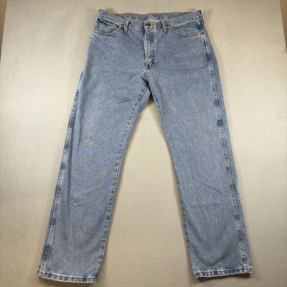 Wrangler 1013MWZAW Cowboy Cut Slim Fit Jeans Mens 35x32 Light Wash Western USA